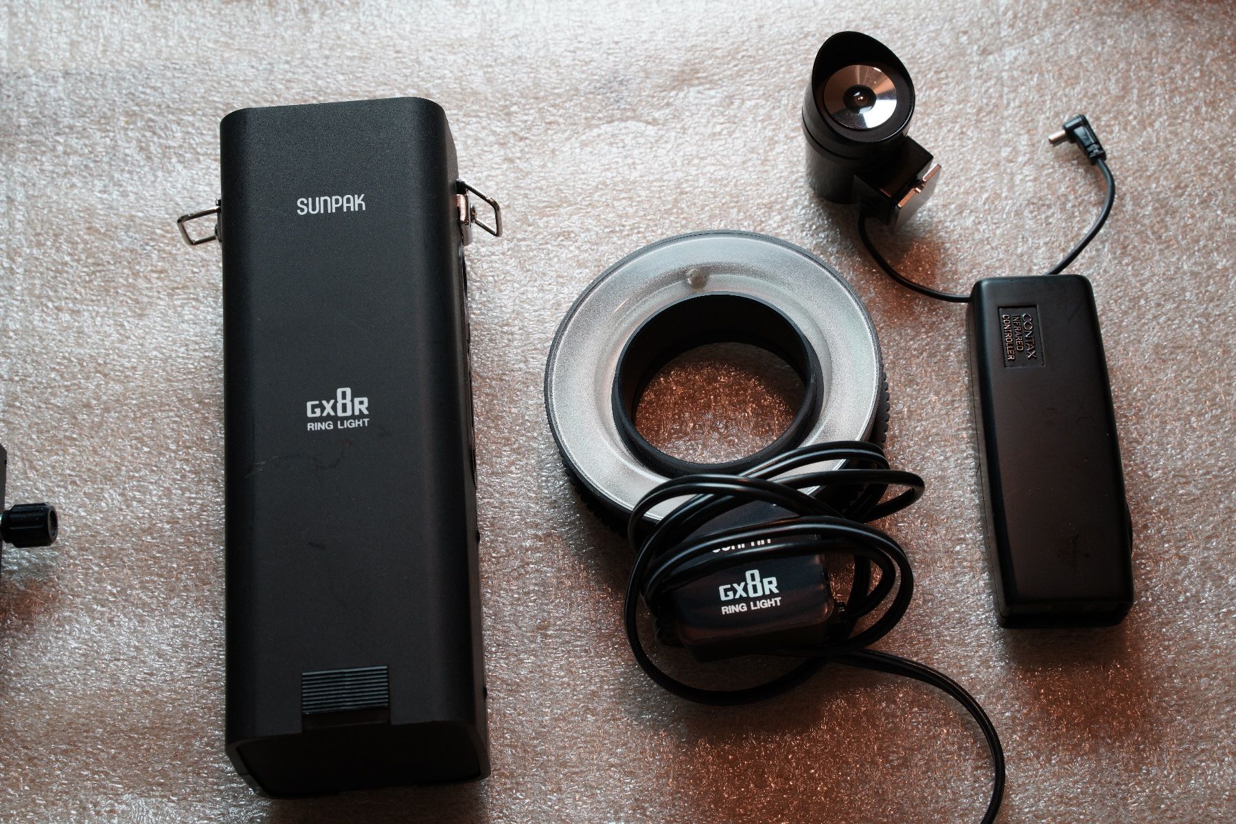 Contax Fotocamera: Contax Auto Extension Bellows+Slide copier+Focusing Rail... – Usato da Dagmersellen venduto da sim_zqh8 2