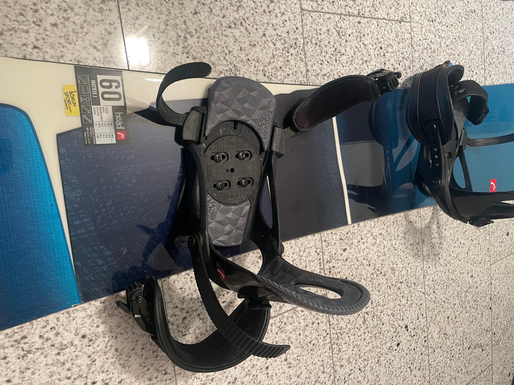Head Board: Snowboard "Head" inkl. Schuhe "Salomon" – Usato da Cham venduto da Nacanoli 3