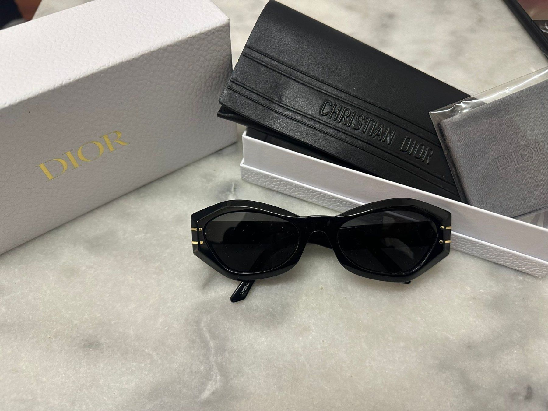 Occhiali & Lenti: DIOR Brille – Usato da Wislikofen venduto da Ana.Gomes 2