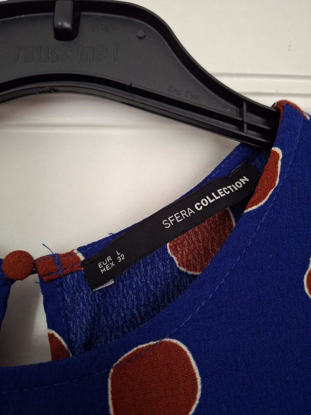 Vestiti: Robe bleue à pois bruns  – Usato da Lausanne venduto da Cognitia 1