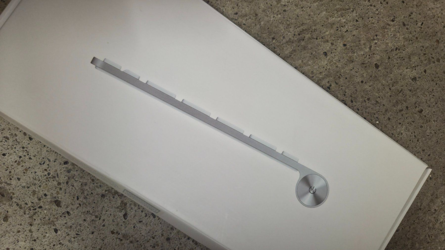 Apple Claviers: Apple Wireless Portable Keyboard – D'occasion à Zürich par Caeirop
