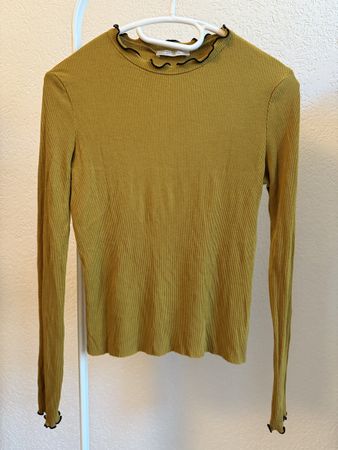 T-shirt manches longues, pull fin moutarde Zara ,t.S/36