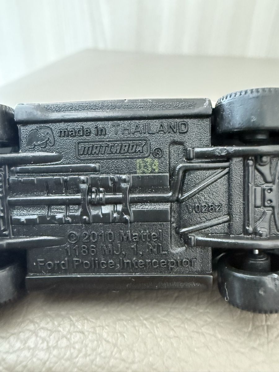 Matchbox Modellini d'auto: Auto polizia Matchbox Ford Interceptor Sheriff - 2010 – Usato da Viganello venduto da mat_bds6 6