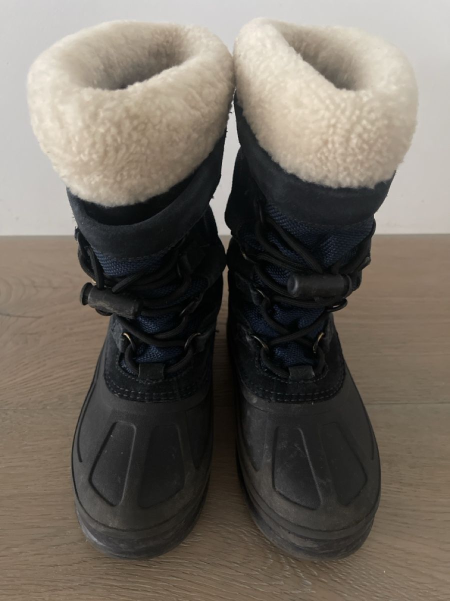 Ugg Schuhe für Jungen: UGG wasserfeste Winterboots Bobbey Gr. 31 Navy – Gebraucht aus Meilen von Golfer04 3