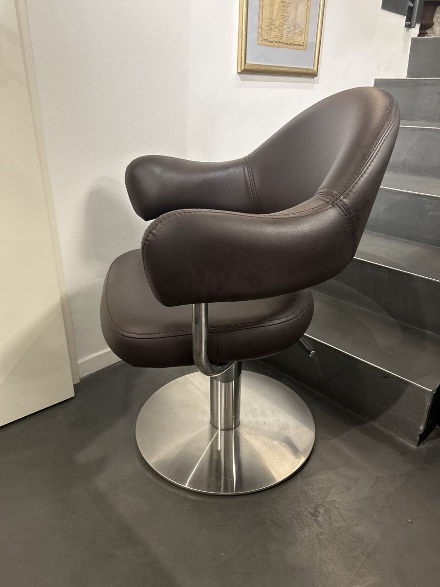Poltrone: 2 Fauteuils de bureau design – Usato da Zürich venduto da Sanpeterhofstatt 3