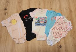 5 Baby Bodys gemischt verschiedene Marken Grösse 62-68
