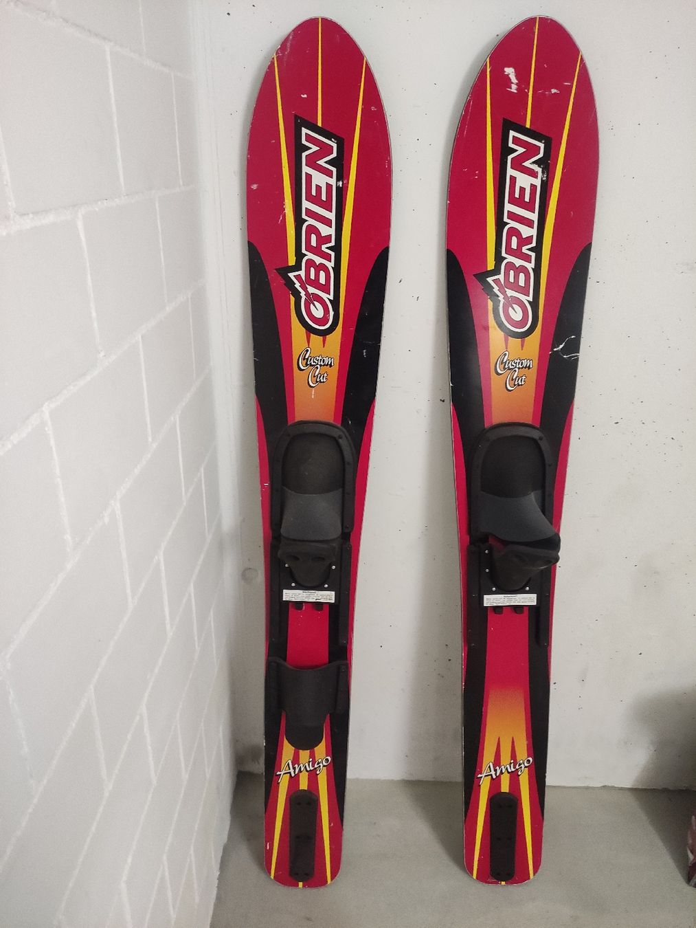 Skis: Wasser Ski – Gebraucht aus Fällanden von GGorana