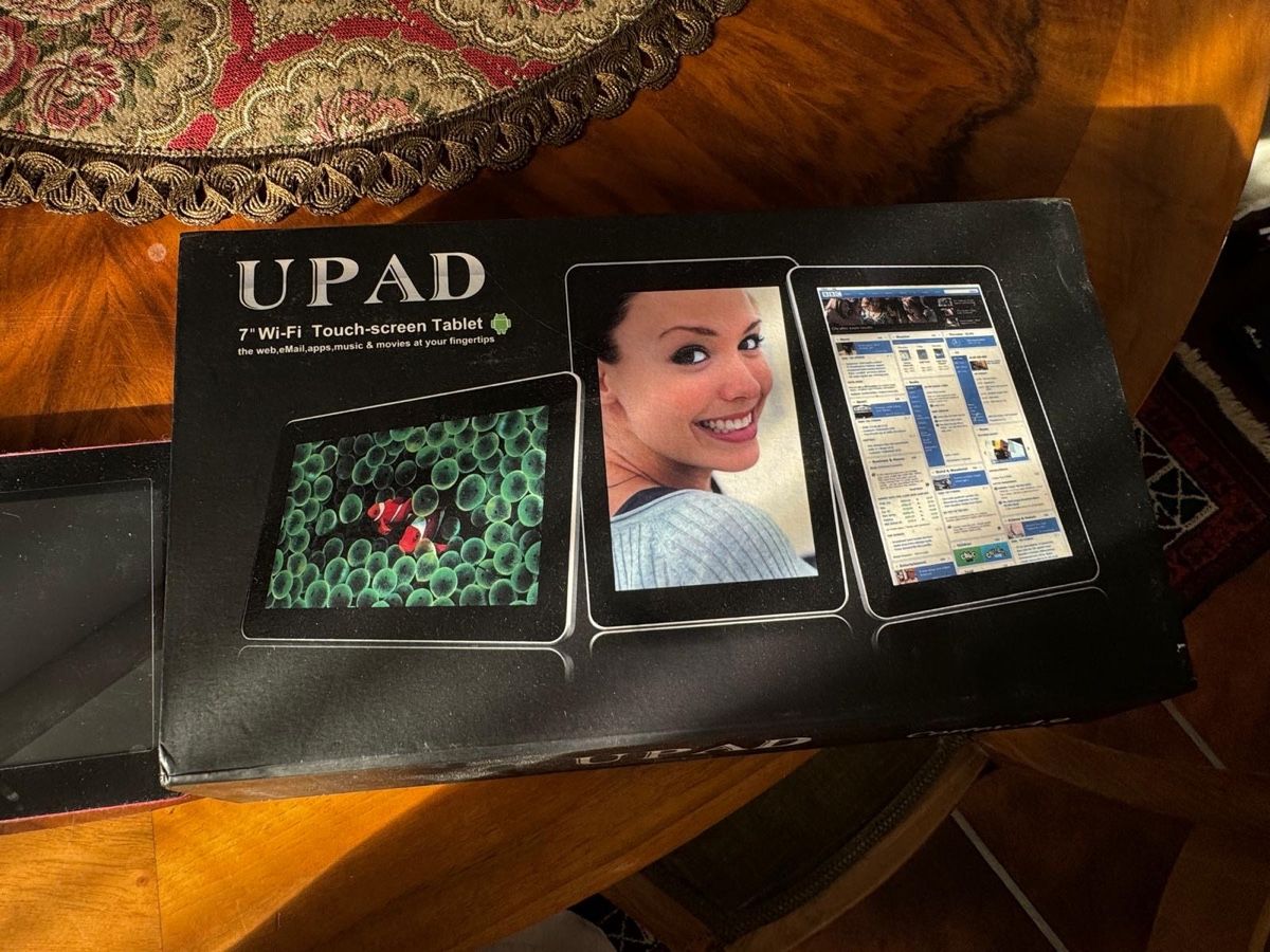 Tablet PC: UPAD 7" WiFi Touchscreen Tablet – Android 2.2 – Nuovo (secondo la descrizione) da Bubendorf venduto da ale_6fxg 1