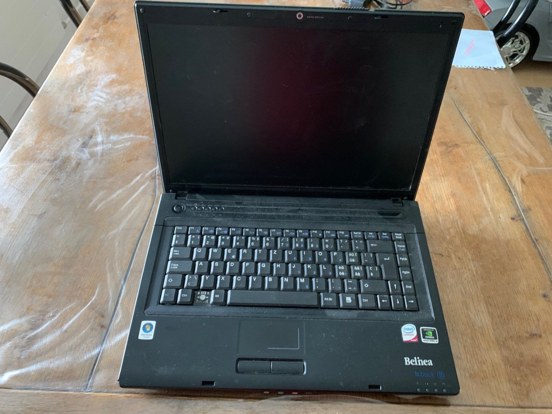 Notebook: MAXDATA Model: Belinea . Laptop startet nicht. Für Teile. – Difettoso da Emmen venduto da newdeal1970 1