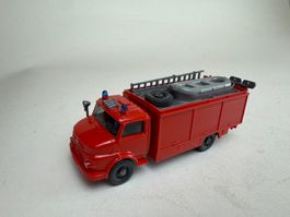 Wiking Mercedes Feuerwehr Rüstwagen mit Boot achatgrau