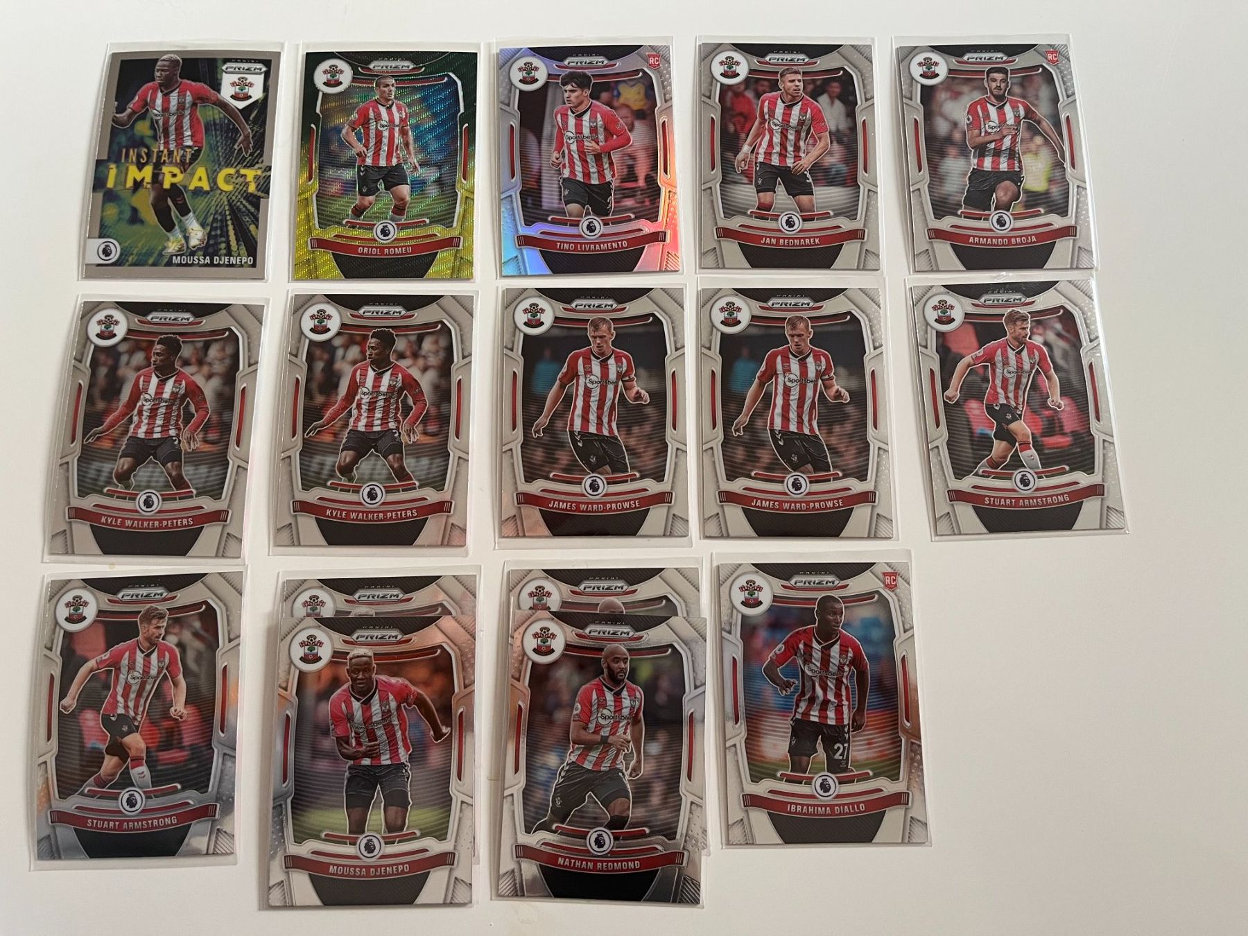Panini Carte collezionabili: 16 x Southampton Prizm PANINI – Usato da Thun venduto da sci_lz9x