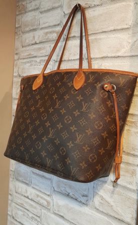 Louis Vuitton Neverfull MM – Monogram Canvas – Authentic