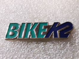 Ansteckpin 101: Bike K2