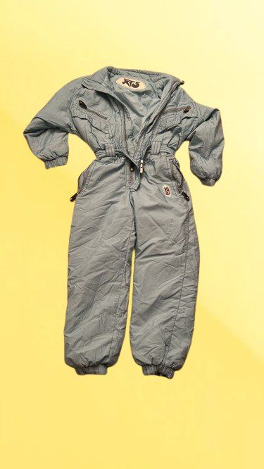 Completi & Tailleur: Vintage XT5 Skianzug, hellblau, Grösse 38 – Usato da Luzern venduto da ThrowbackVintage