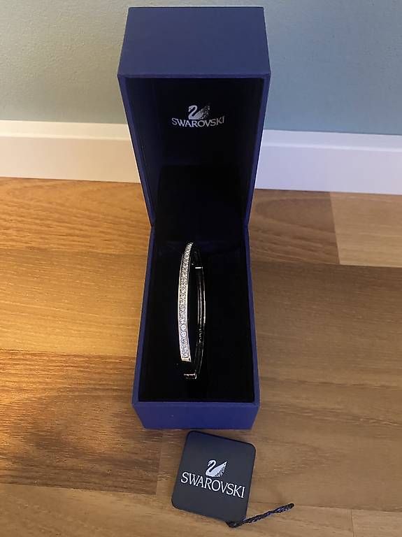 Armbänder & -reifen: Swarovski Armreif – Gebraucht aus Dulliken von lara88h