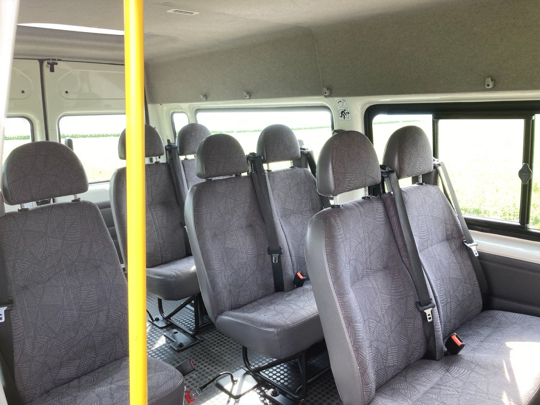 Ford Nutzfahrzeuge: Ford Transit 14 Plätzer für Export oder Bastler – Gebraucht aus Cham von WB2223 6