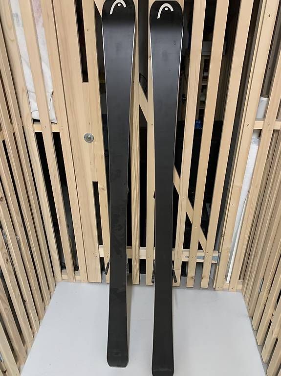 Skis: Ski Head – Gebraucht aus Ballwil von tib_fts8