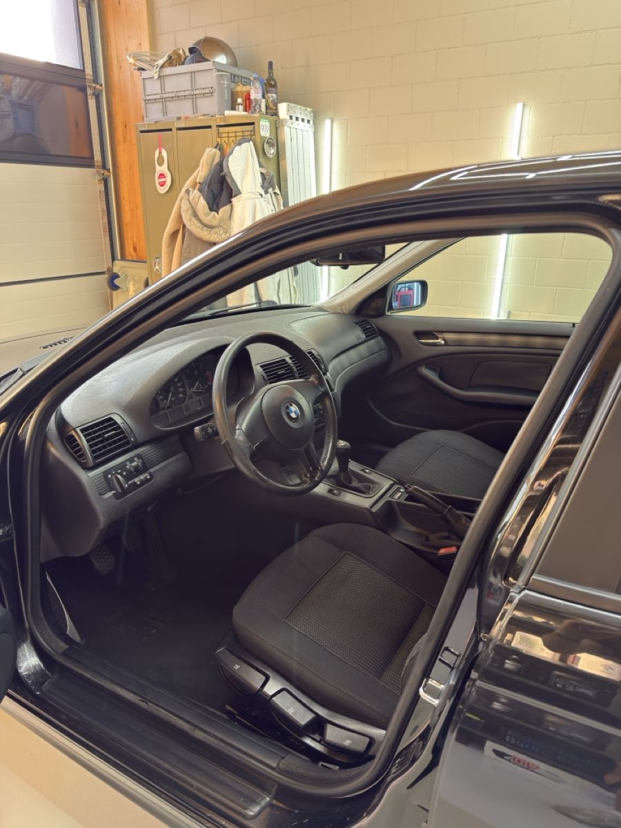 BMW Autos: BMW 320d E46 2.0L – Gebraucht aus Schmerikon von s5andro5 5
