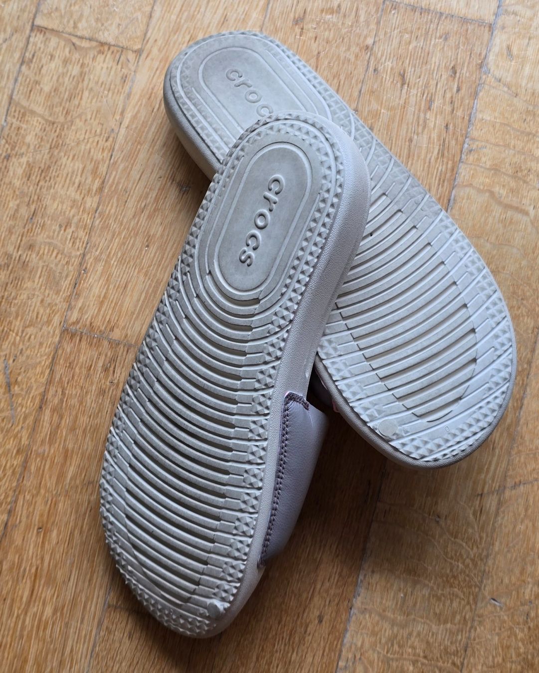 Crocs Chaussures hommes: Crocs Slide All Day  Grösse 41/42 – D'occasion à Meggen par everydaysale 2