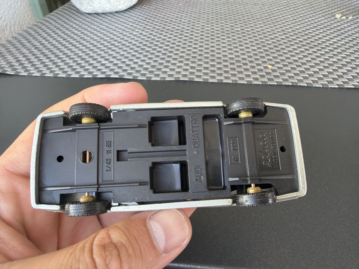 Solido Modellini d'auto: Audi Urquattro silver - 1/43 - Solido – Usato da Wolfwil venduto da Rolex1 5