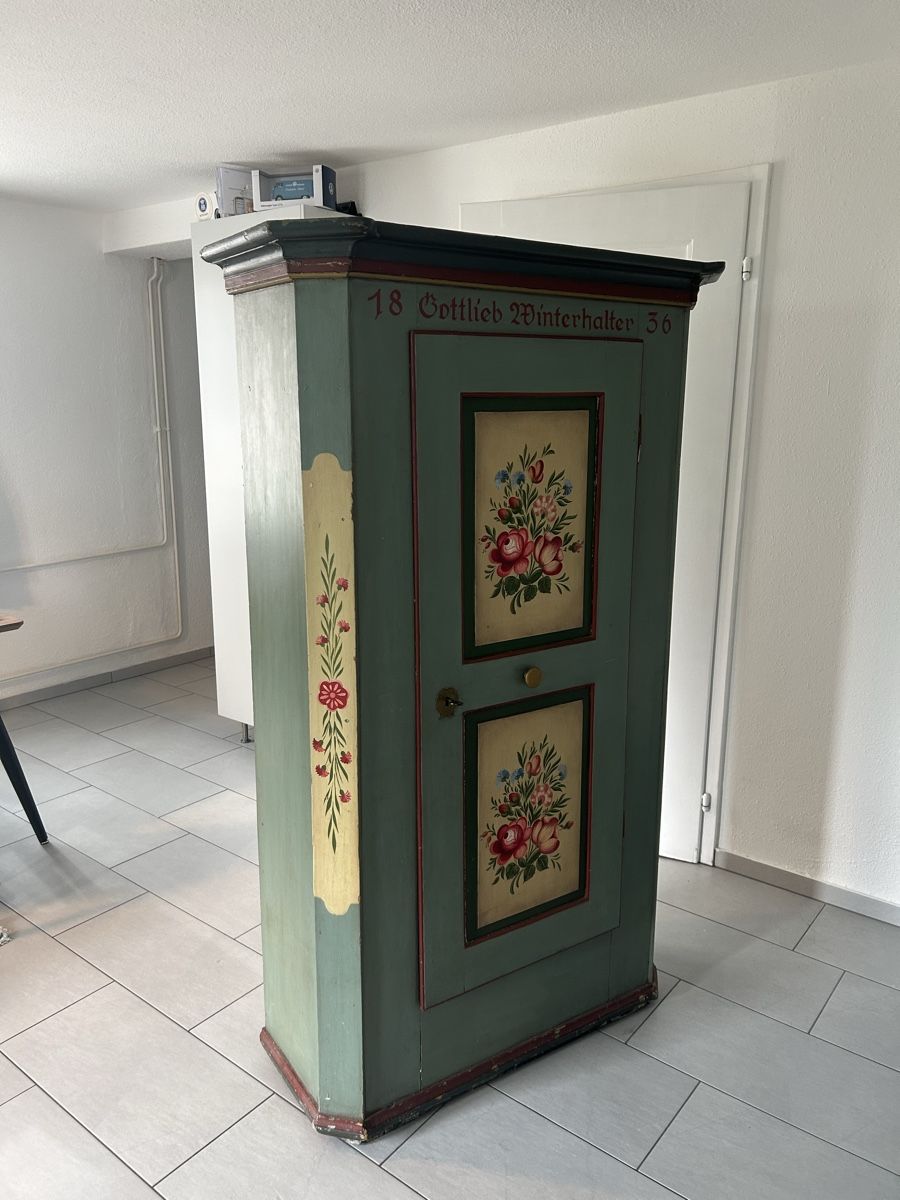 Armadi: Bauernschrank – Usato da Walchwil venduto da mad_9lv7