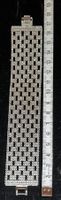 Armband aus hochwertigem Metall und Steine