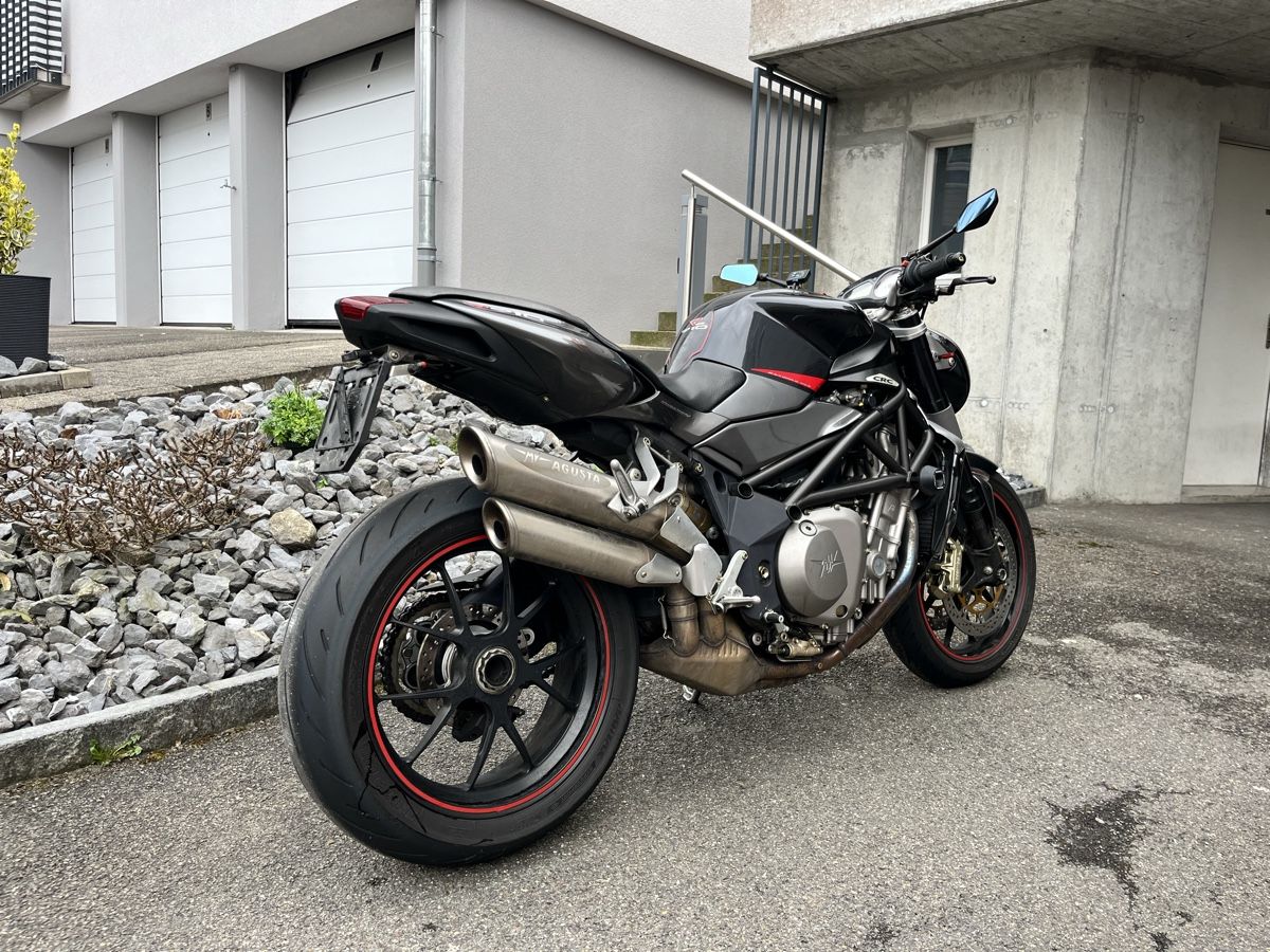 MV Agusta Strada: Mv Agusta B4 Brutale 910 – Usato da Dussnang venduto da rlm.Tech