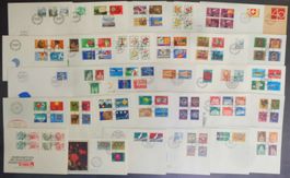SCHWEIZ: 69 Ersttagsbriefe - FDCs, 2 Fotos