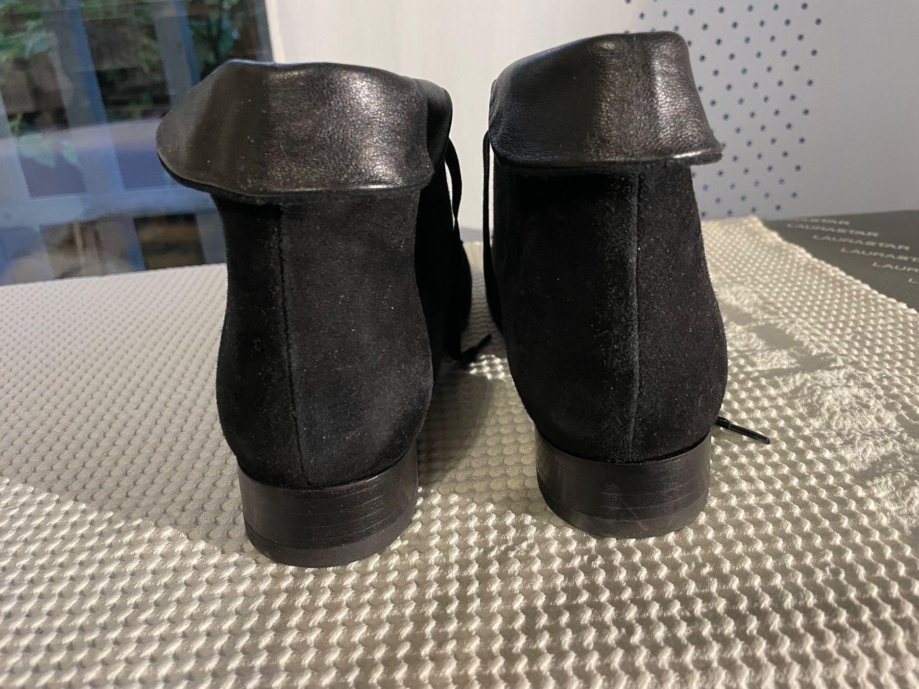 Vabeene Damenschuhe: Hübsche Wildleder Stiefelette von Vabeene – Neu (gemäss Beschreibung) aus Winterthur von Myrtillus 1