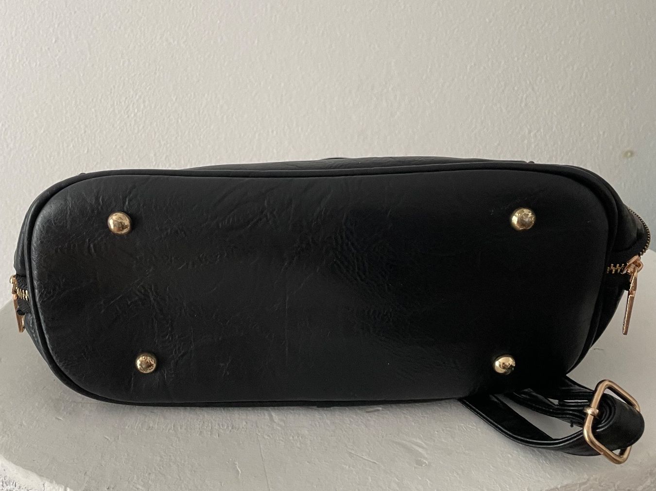 Zaini: Damen / Rucksack  schwarz neuwertig – Usato da Glis venduto da taisiya078 4