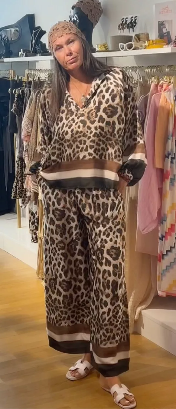 Blusen: Lässige Leobluse oder Ensemble – Neu und originalverpackt aus Zürich von Naebeli 1