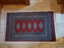 alter Perser Teppich aus dem Iran - kräftige Farben 134x96cm