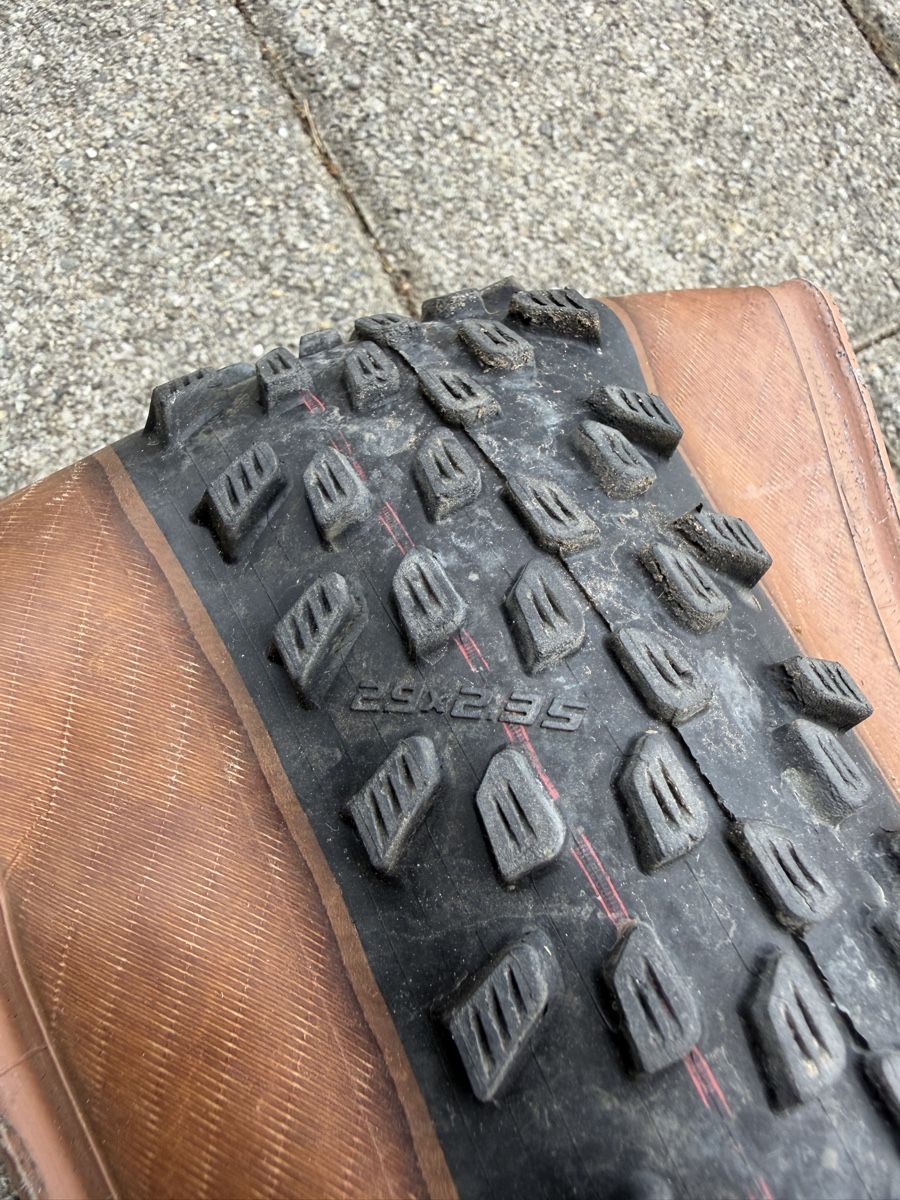 Pièces détachées: Schwalbe Racing Ray 29x2.35  – D'occasion à Attiswil par Patsue 1