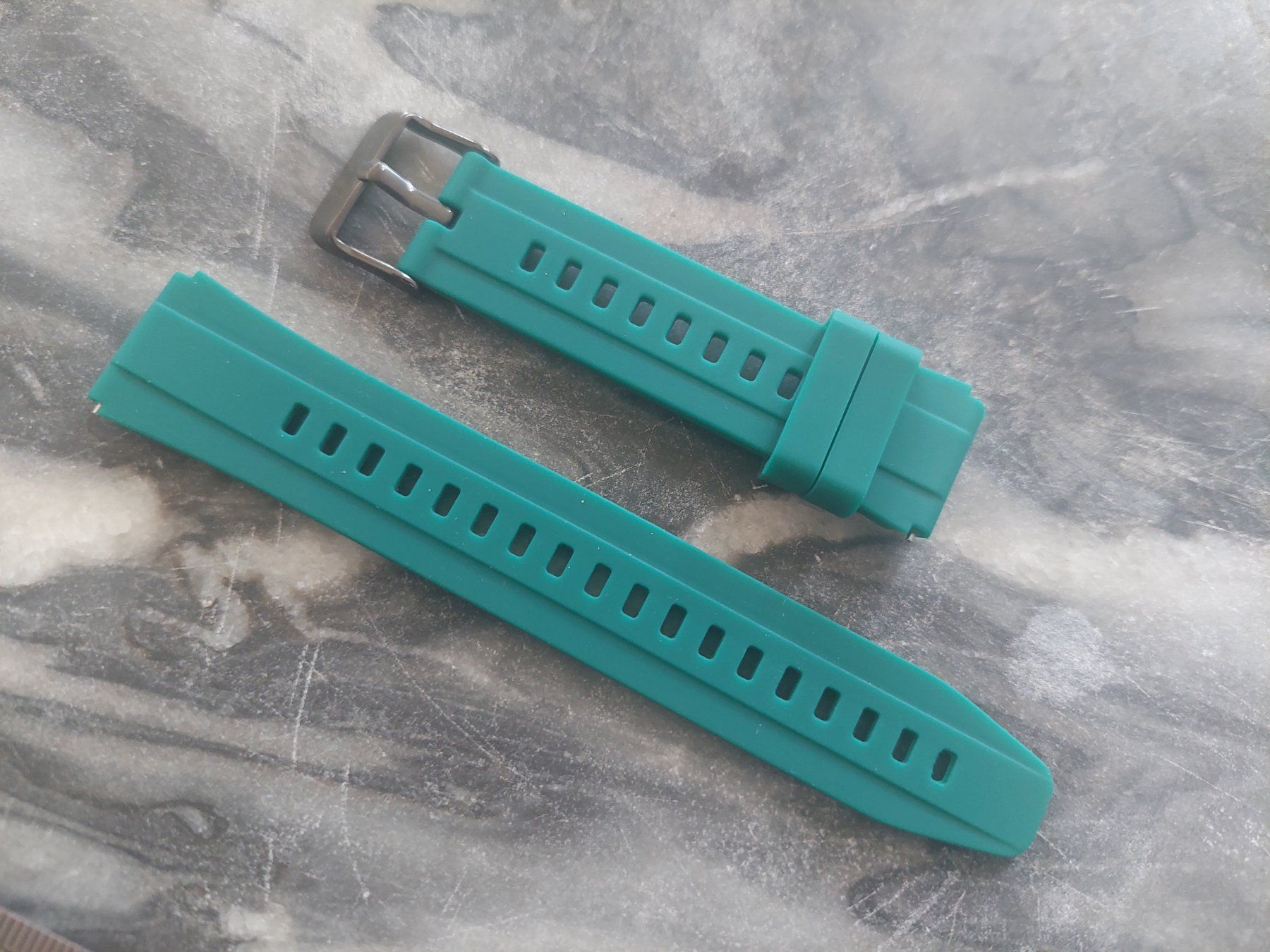 Bracciali & Braccialetti: Watch bracelet for Casio 18mm - green – Nuovo (secondo la descrizione) da Wermatswil venduto da guillaume.jung
