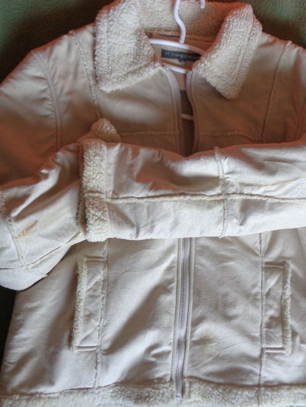 Jacken: Jacke Gr. XL, Damen – Neu (gemäss Beschreibung) aus Tafers von kor_jf9w 1