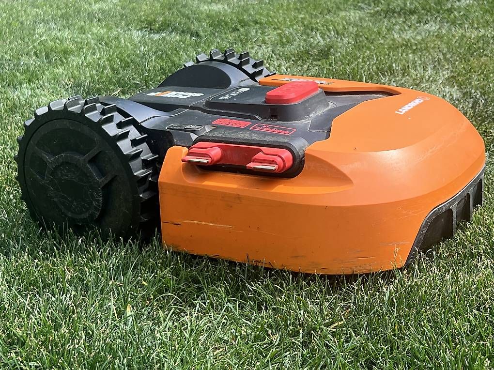 Tagliaerba: Worx Landroid S – Usato da Breganzona venduto da Acmik
