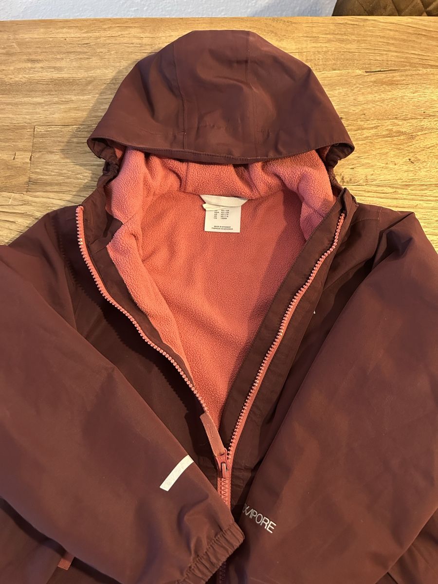 Giacche & Cappotti: Jack Wolfskin Snow Days Jacke – Usato da Zofingen venduto da leli2001 1