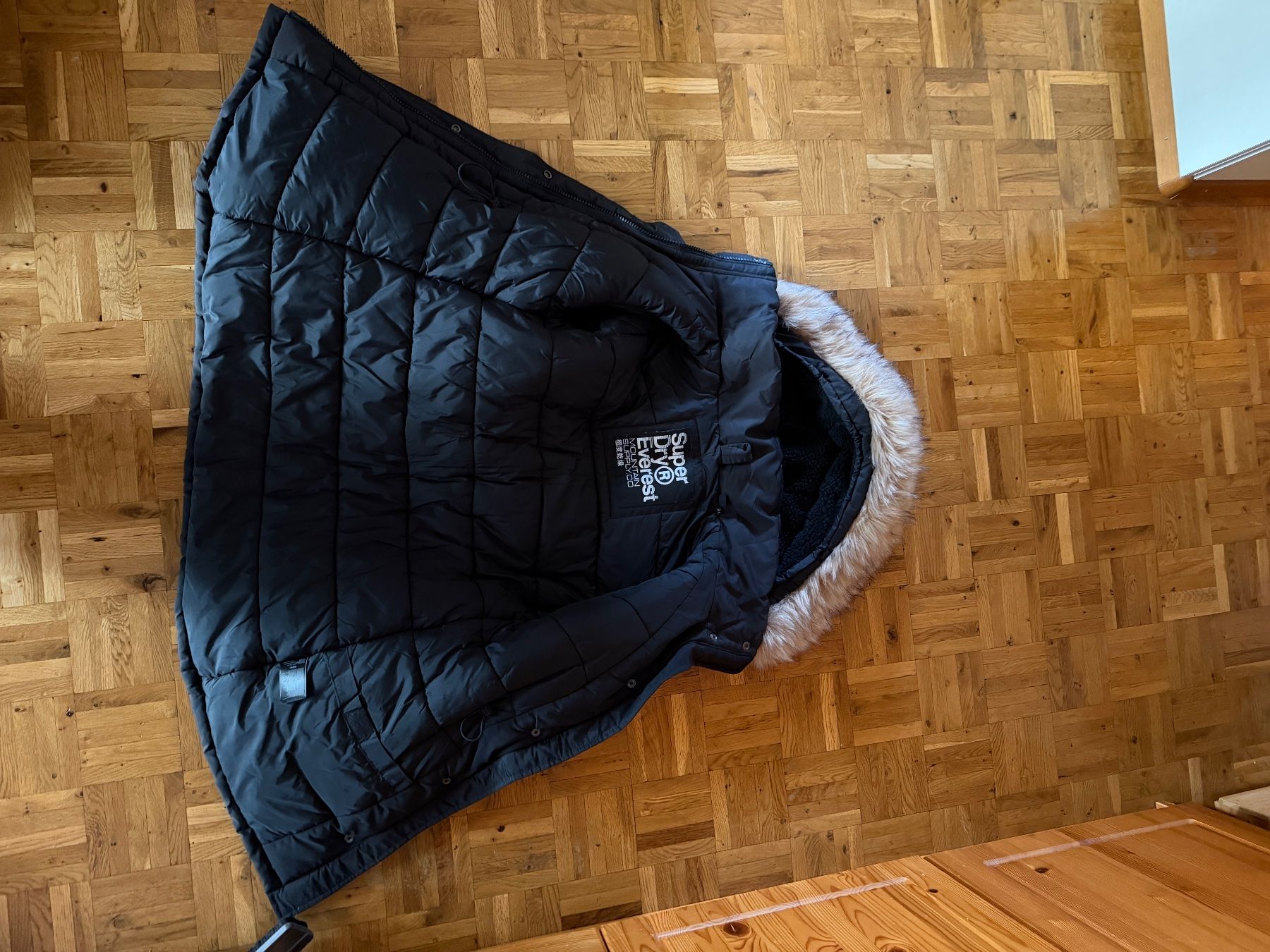 Superdry Giacche: Winterjacke Superdry – Usato da Gommiswald venduto da rup_r6sc