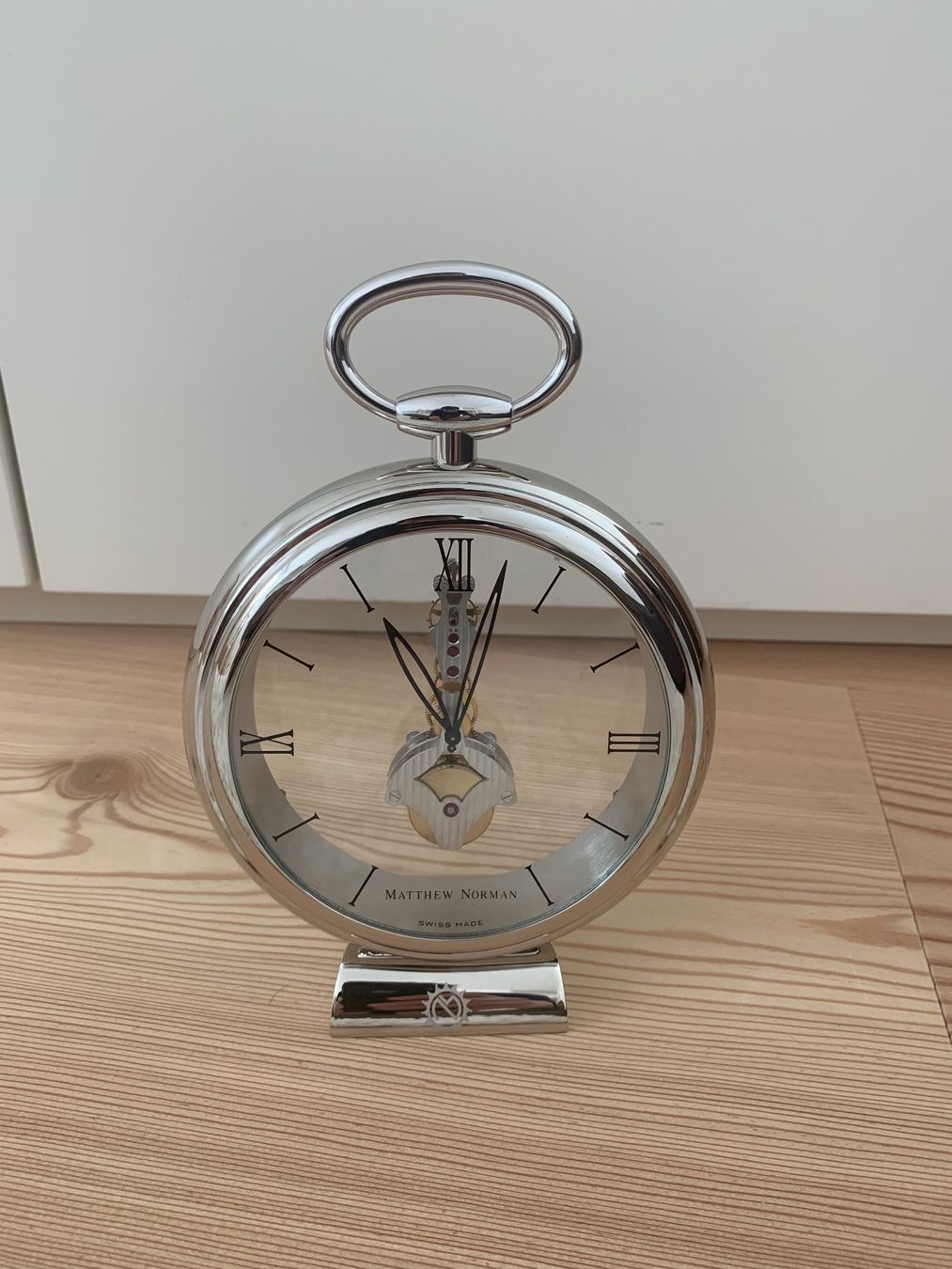 Orologi da terra & Orologi da parete: Tischuhr Matthew Norman – Nuovo (secondo la descrizione) da Davos venduto da Phibo