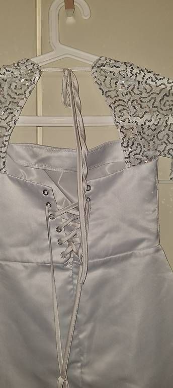 Shein Robes: Festliches Satin Mini-Kleid – Neuf (Voir description) à Basel par Dawid1713 3