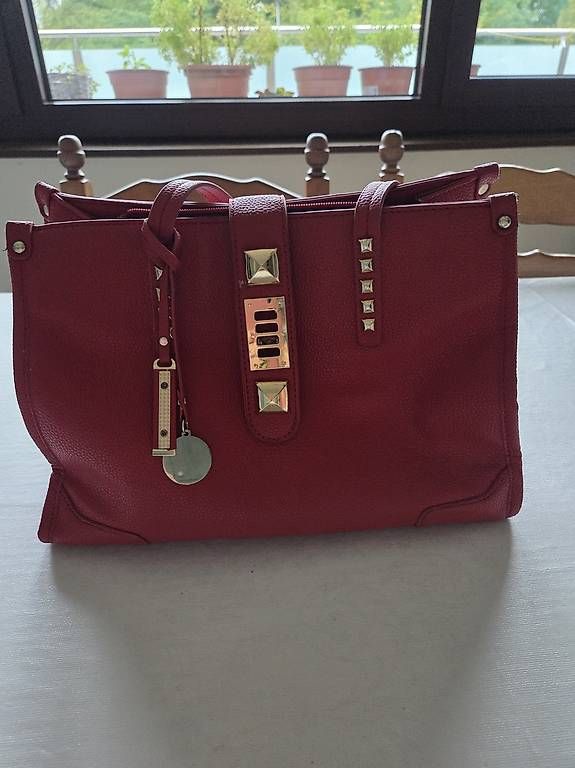 Sacs femmes: Sac a main – D'occasion à La Croix (Lutry) par azzura01 1