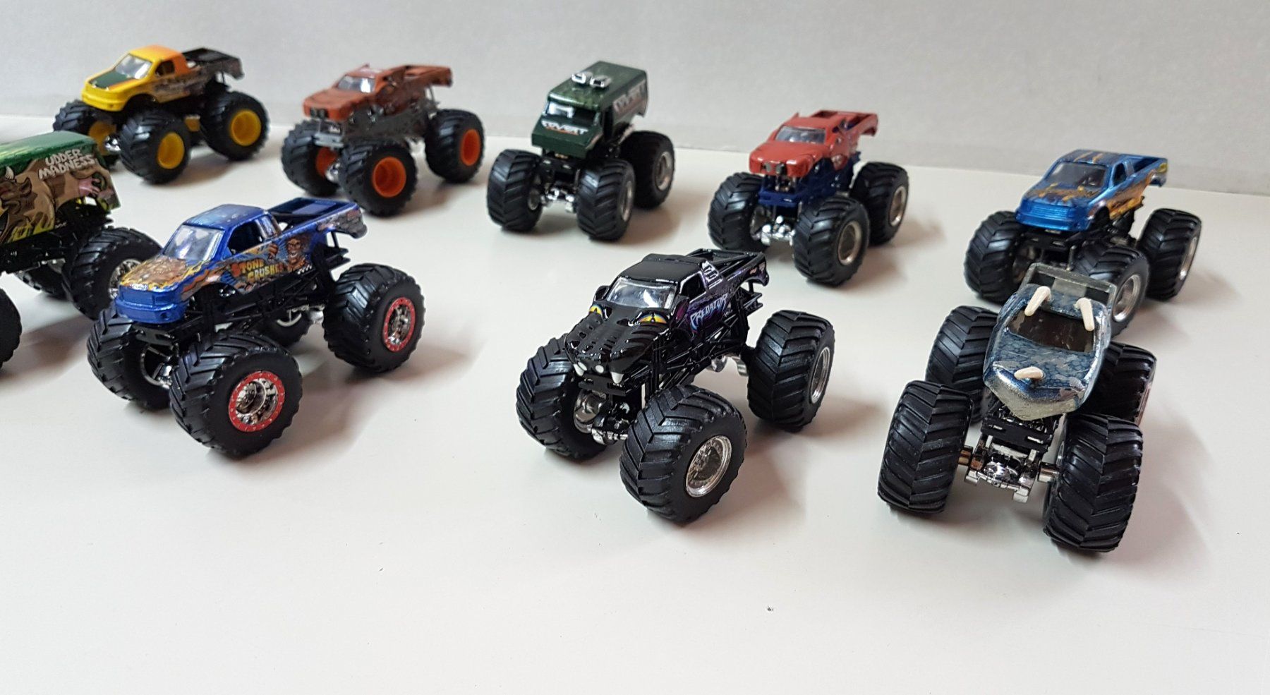 Modellautos: 11 Auto Offroader – Gebraucht aus Schüpfheim von Games_Spielkonsolen 5