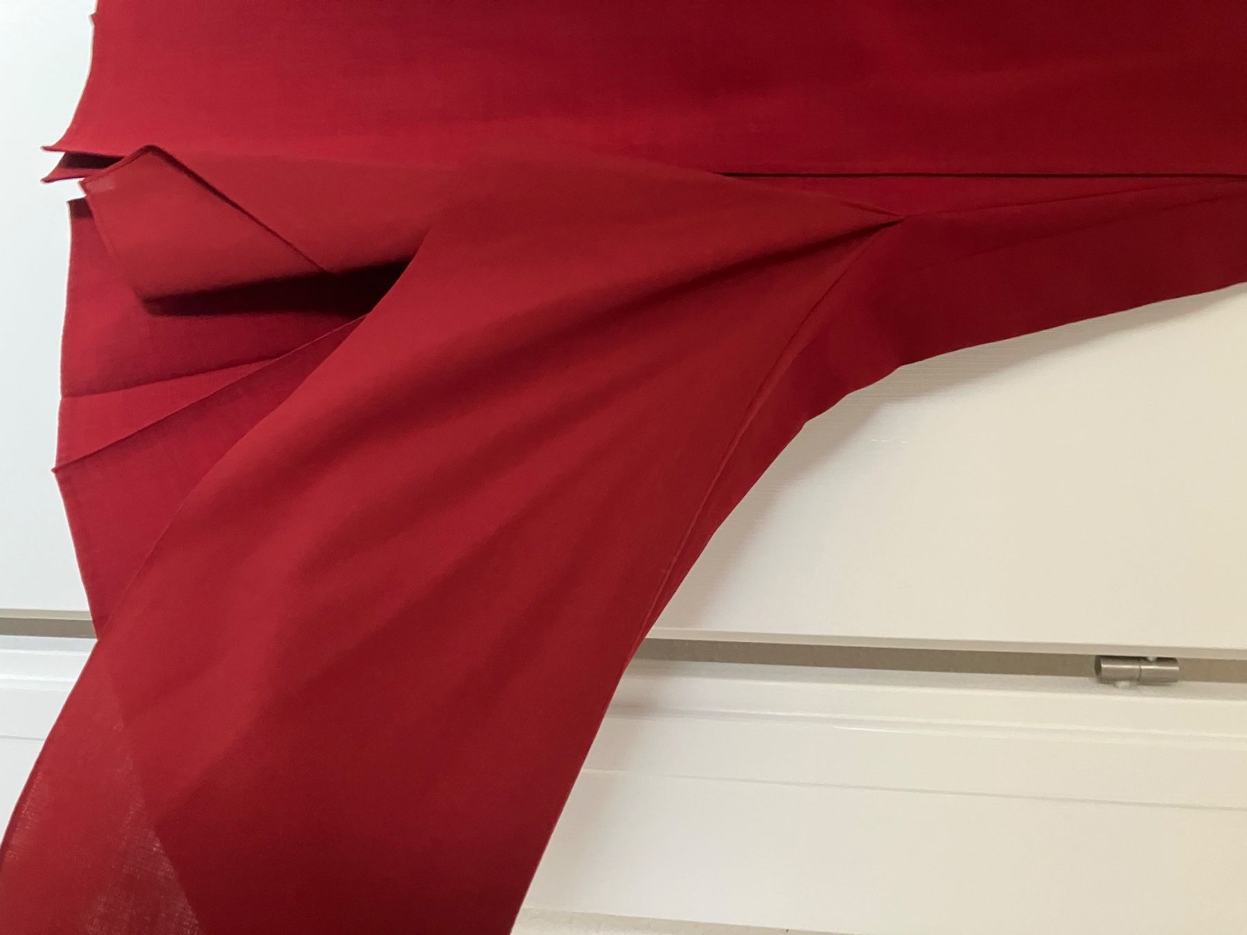 Akris Gonne: AKRIS Jupe rot spezielles Modell – Usato da Dachsen venduto da eselwelpe 2