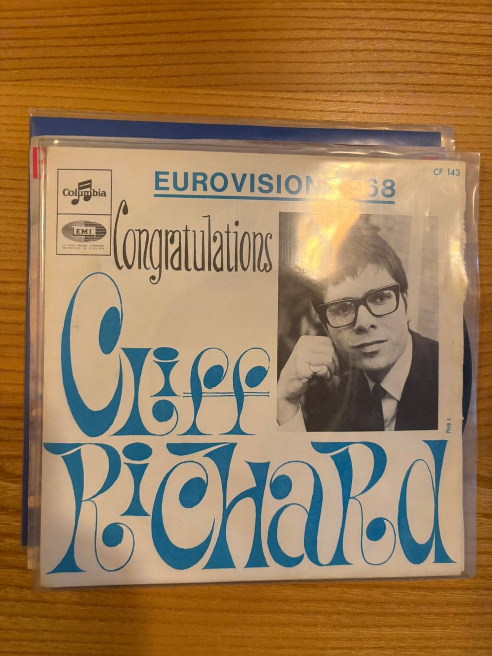 Vinyles: Cliff Richards - Congratulations – D'occasion à Zofingen par Bigron