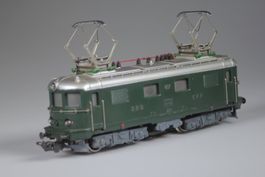 Märklin RET 800 SBB CFF Ae 4/7 427 Metall Lok