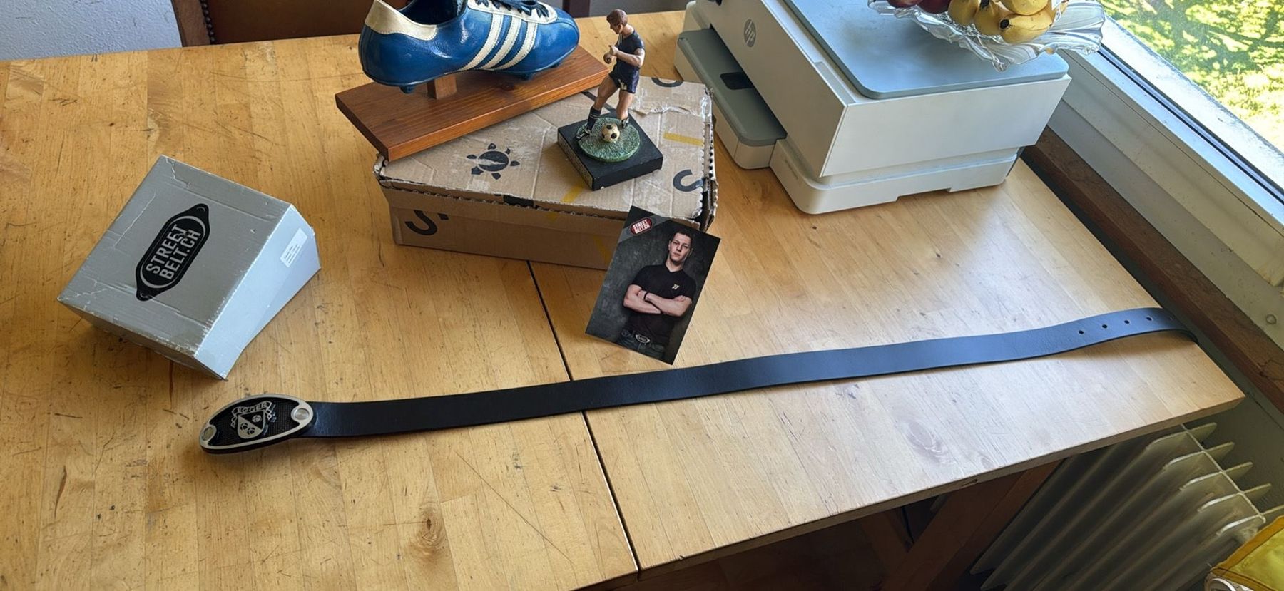 Scarpe da uomo: fc schalke 04 eggerbier gürtel neu – Nuovo (secondo la descrizione) da münchenbuchsee venduto da thomas0168 3