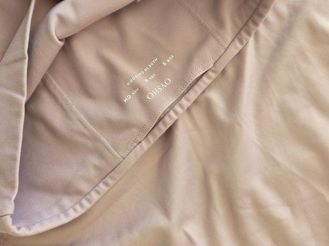 Oysho Kleiderpakete: Oysho Set Leggings, Top & Sweatshirt Light Pink (S/XS) – Gebraucht aus Rüschlikon von tiniweeeny 5