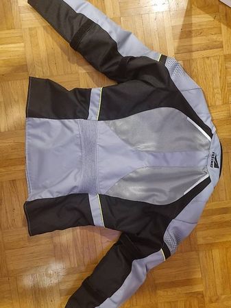 Motorradjacke Frauen Grösse 42