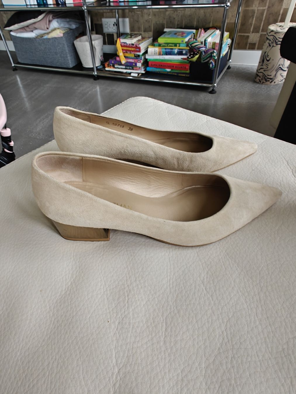 Damenschuhe: Stuart Weitzmann 39 – Gebraucht aus Ermatingen von ans_m6lj 2