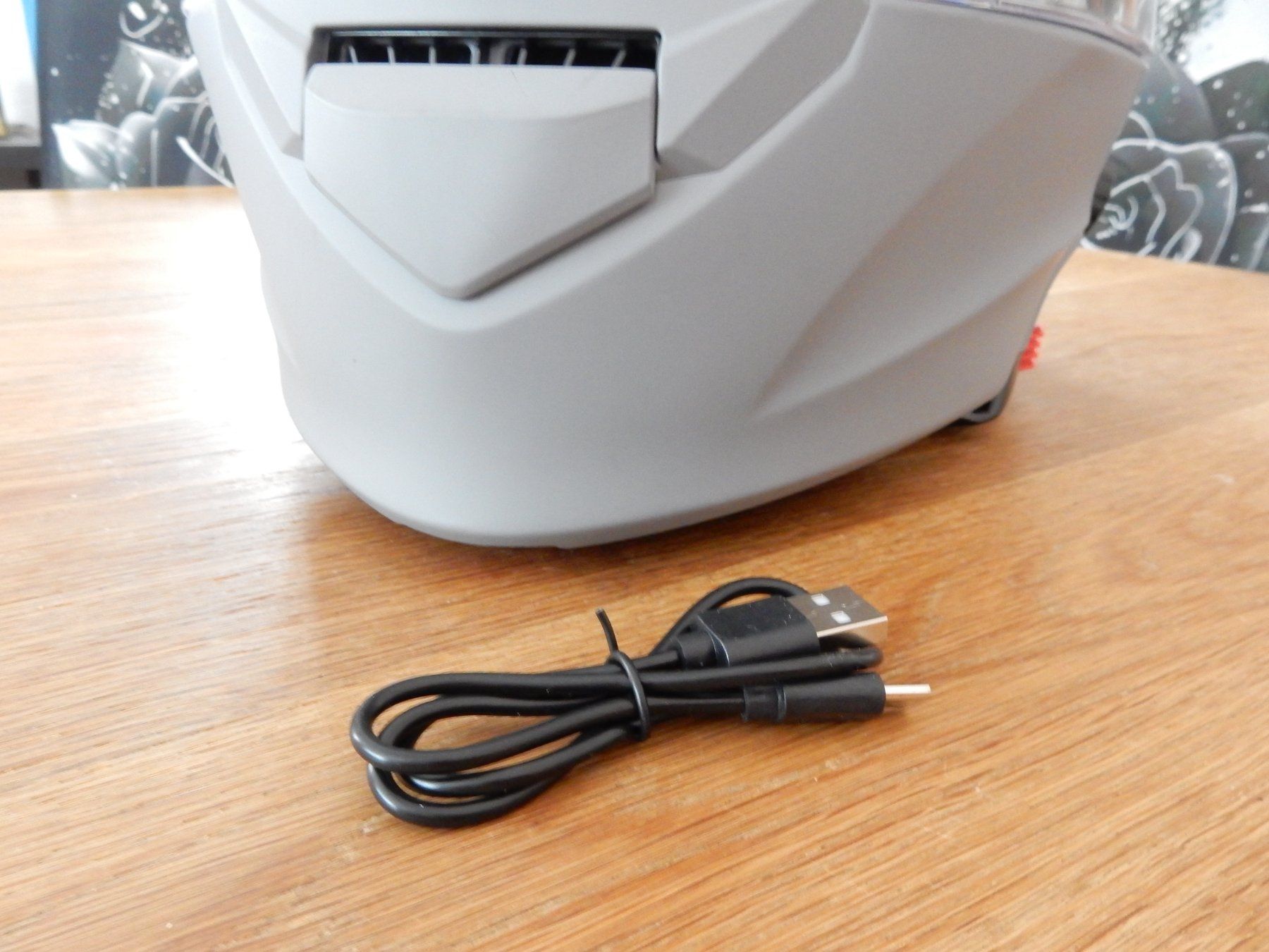 Caschi & visiere: Motorrad Helm Neu Ungetragen Grösse M – Usato da Balsthal venduto da Subaru11 5